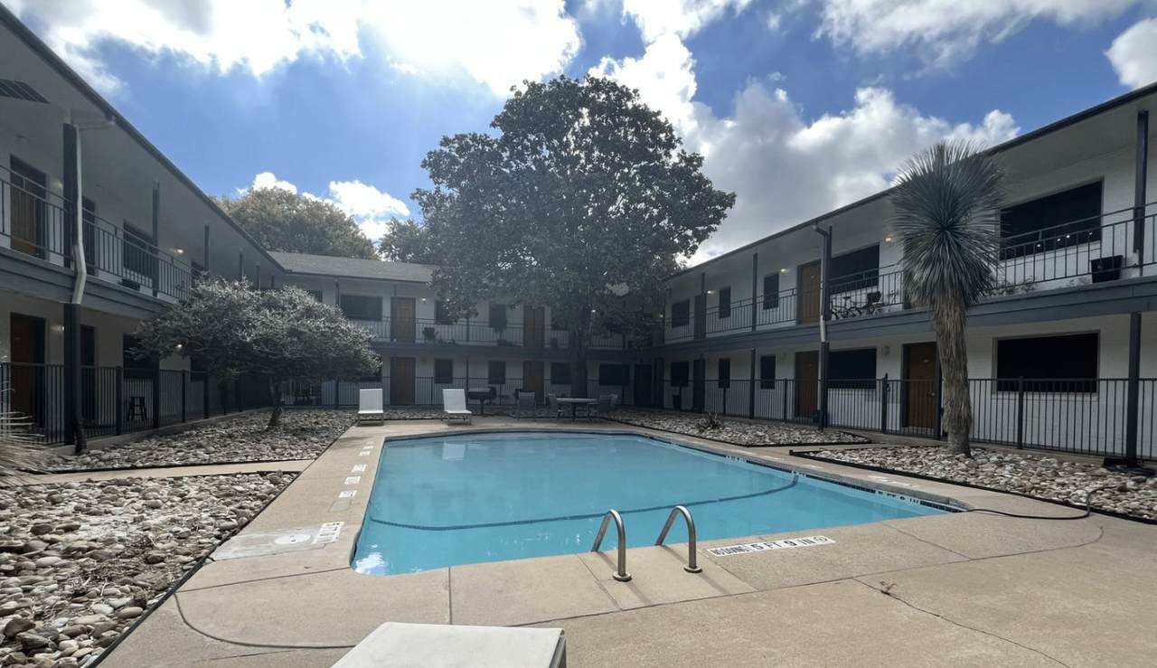515 Shoal Creek Blvd - Photo 1