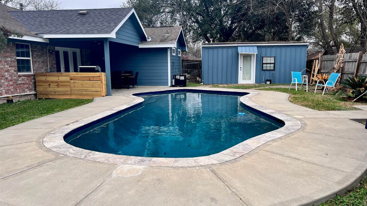 6335 Tall Willow Drive - Photo 1