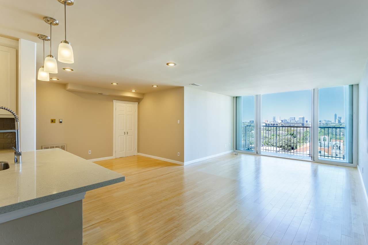 3614 Montrose Boulevard - Photo 1