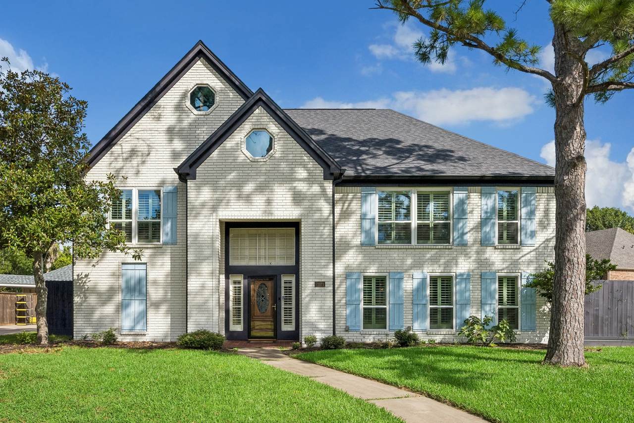 2121 Kildare Drive - Photo 1