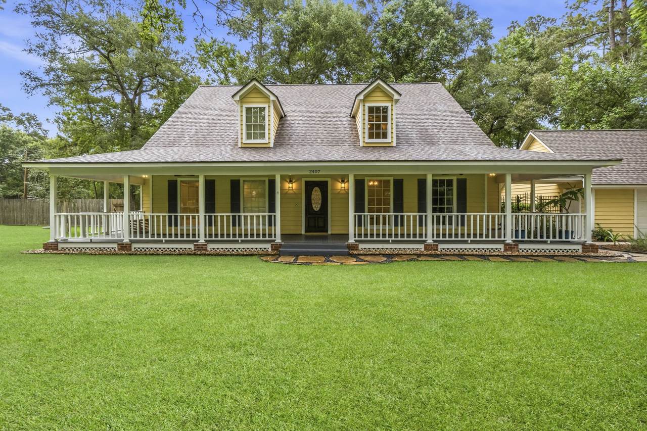 2407 Carriage Ridge Lane - Photo 1