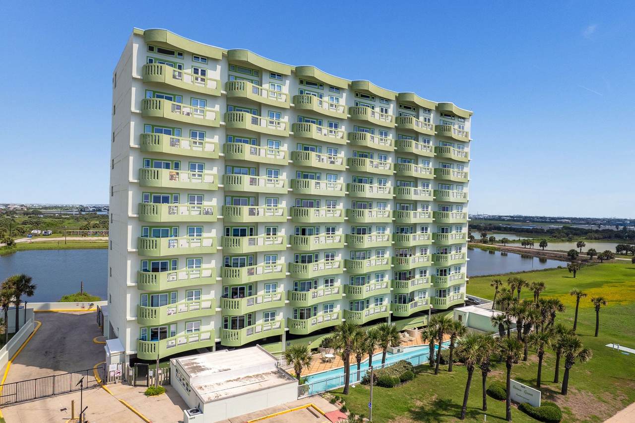 9420 Seawall Boulevard - Photo 1