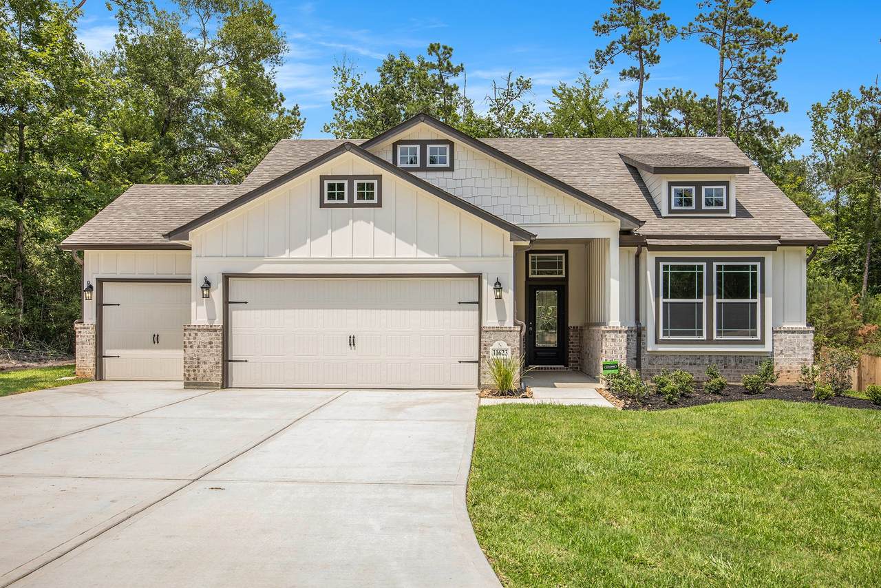 2247 Riveroaks Drive - Photo 1