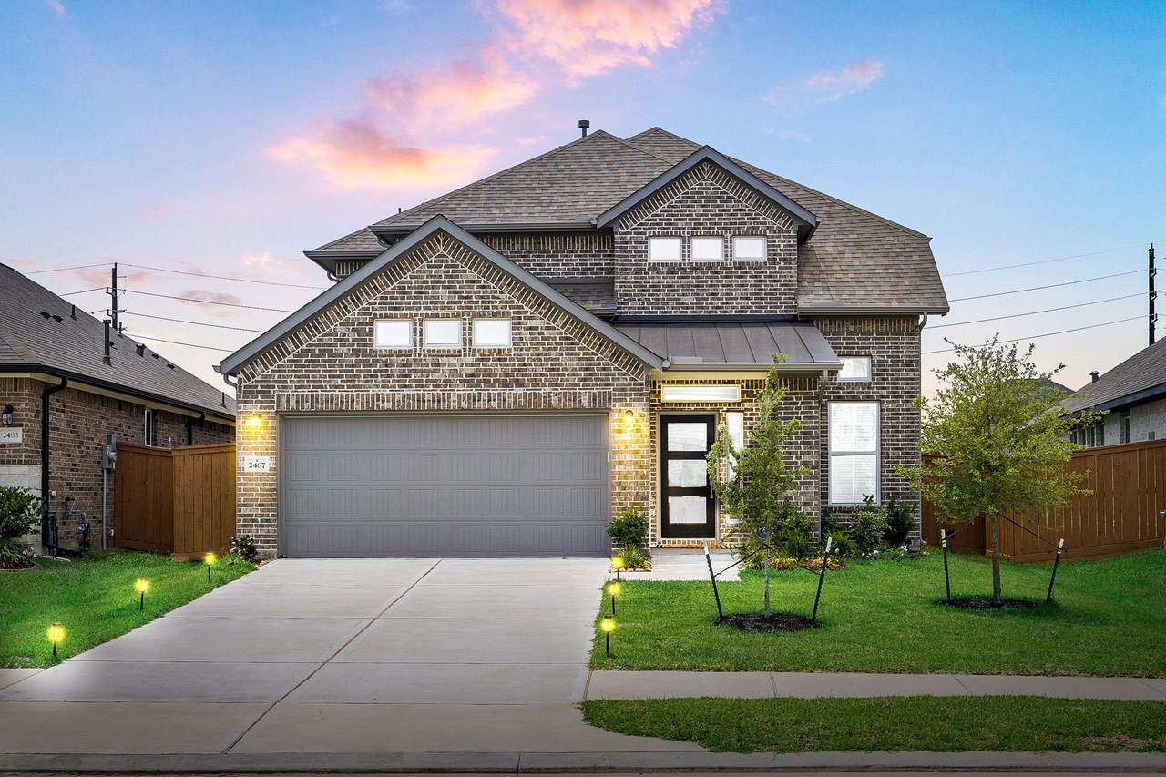 2487 Solaris Bend Drive - Photo 1