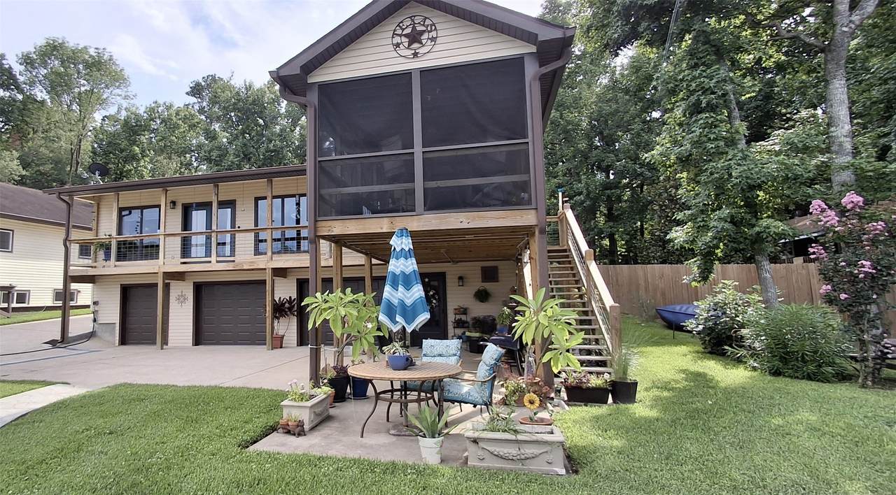 318 Ridgewood Road - Photo 1