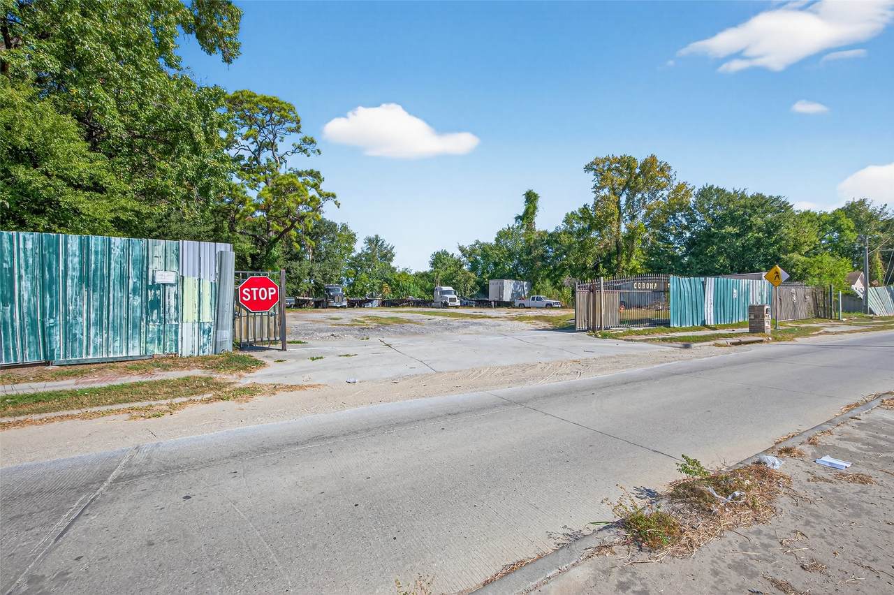 7517 Ley Road - Photo 1