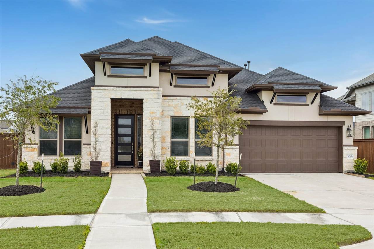 9206 Bluestem Court - Photo 1