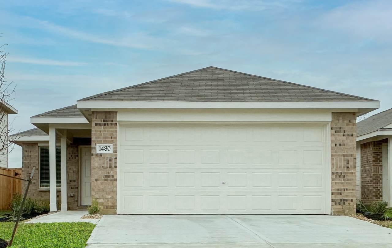 1480 Las Cuevas Drive - Photo 1