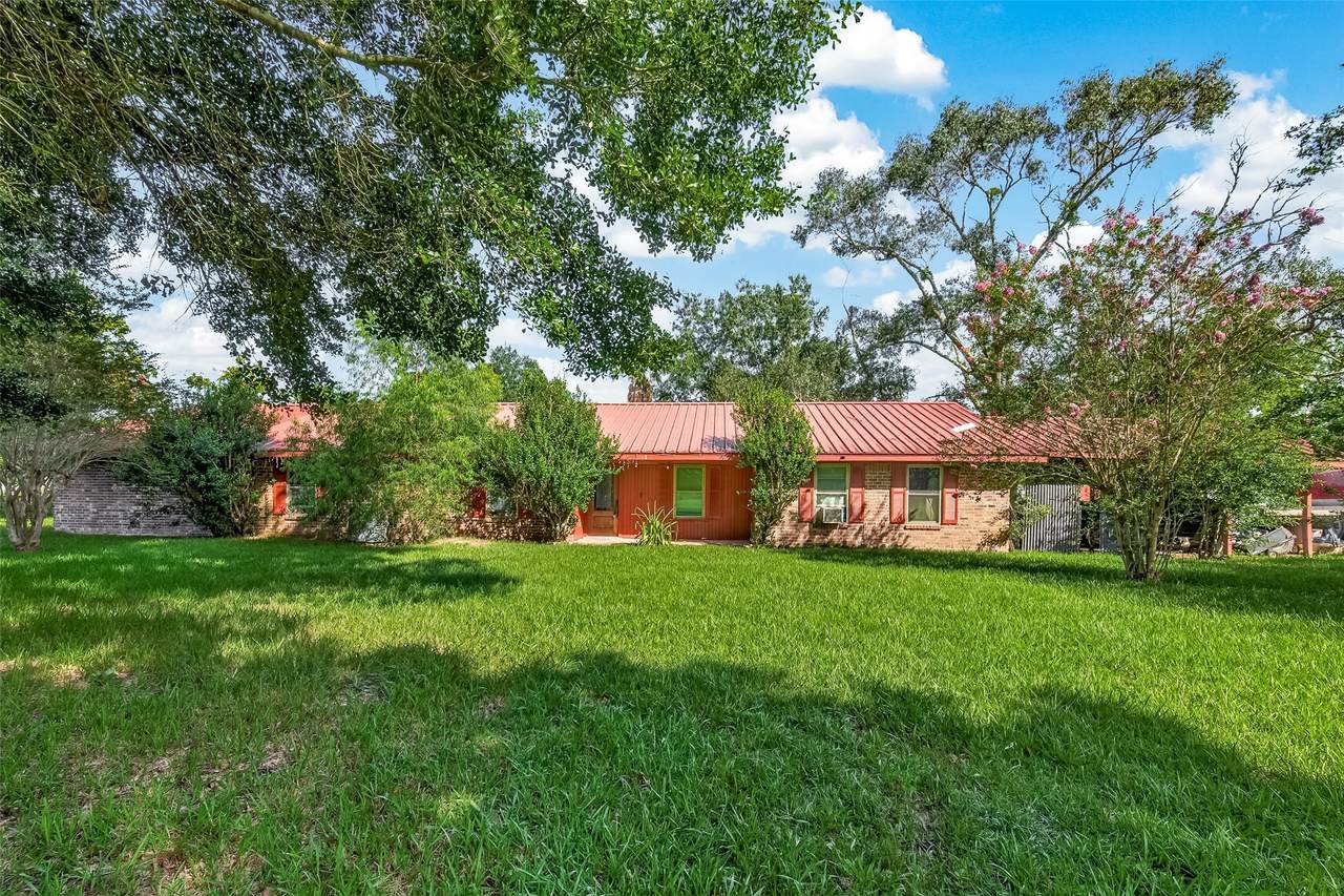 150 County Road 2296 - Photo 1