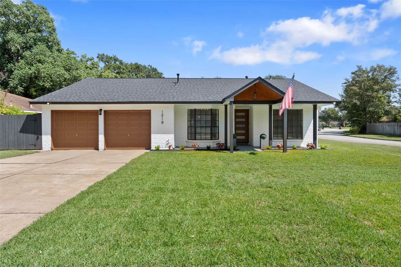 1518 Chilton Lane - Photo 1