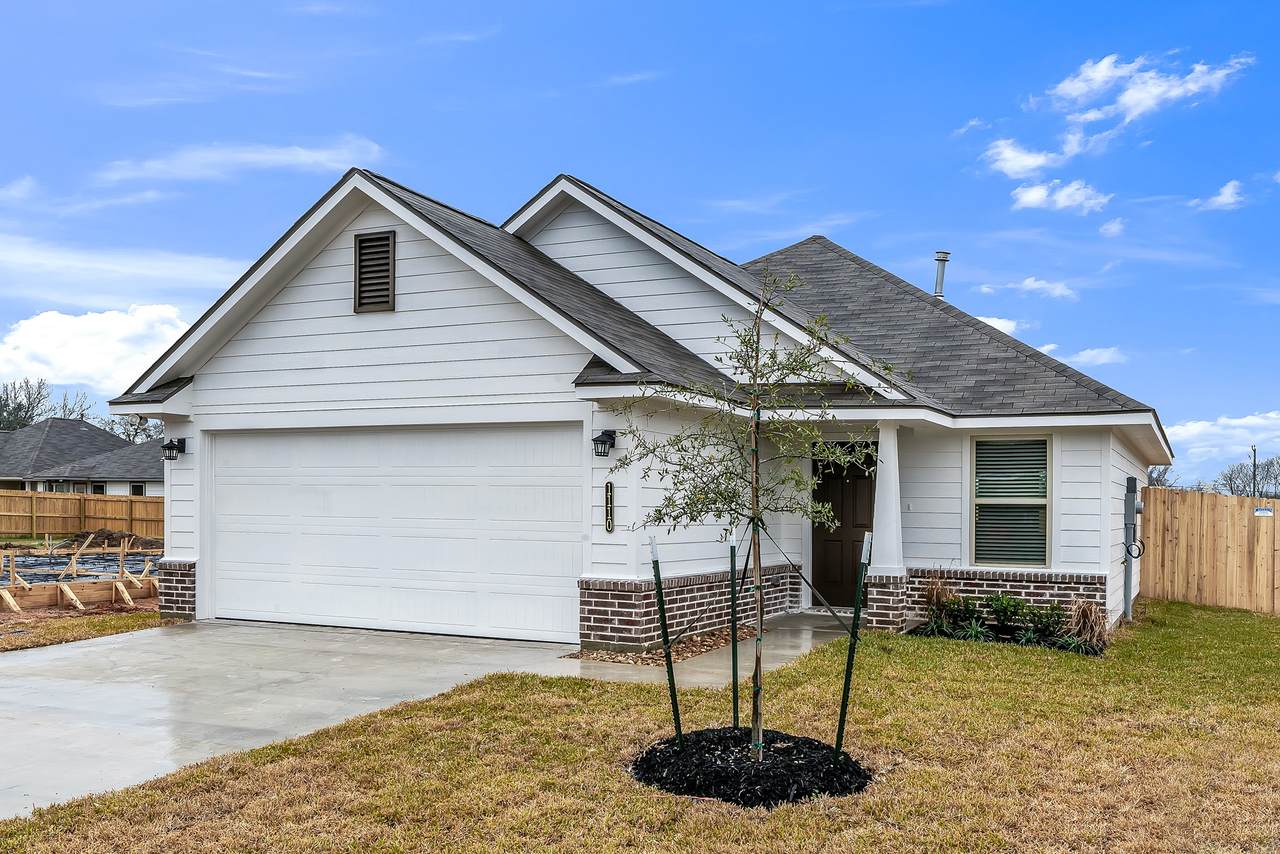 1231 High Street - Photo 1