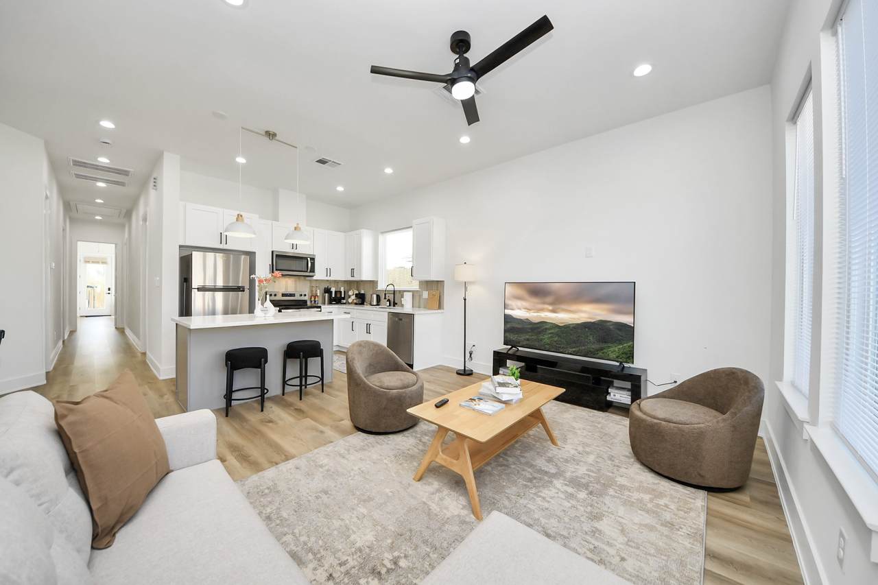 3907 Maggie Street - Photo 1