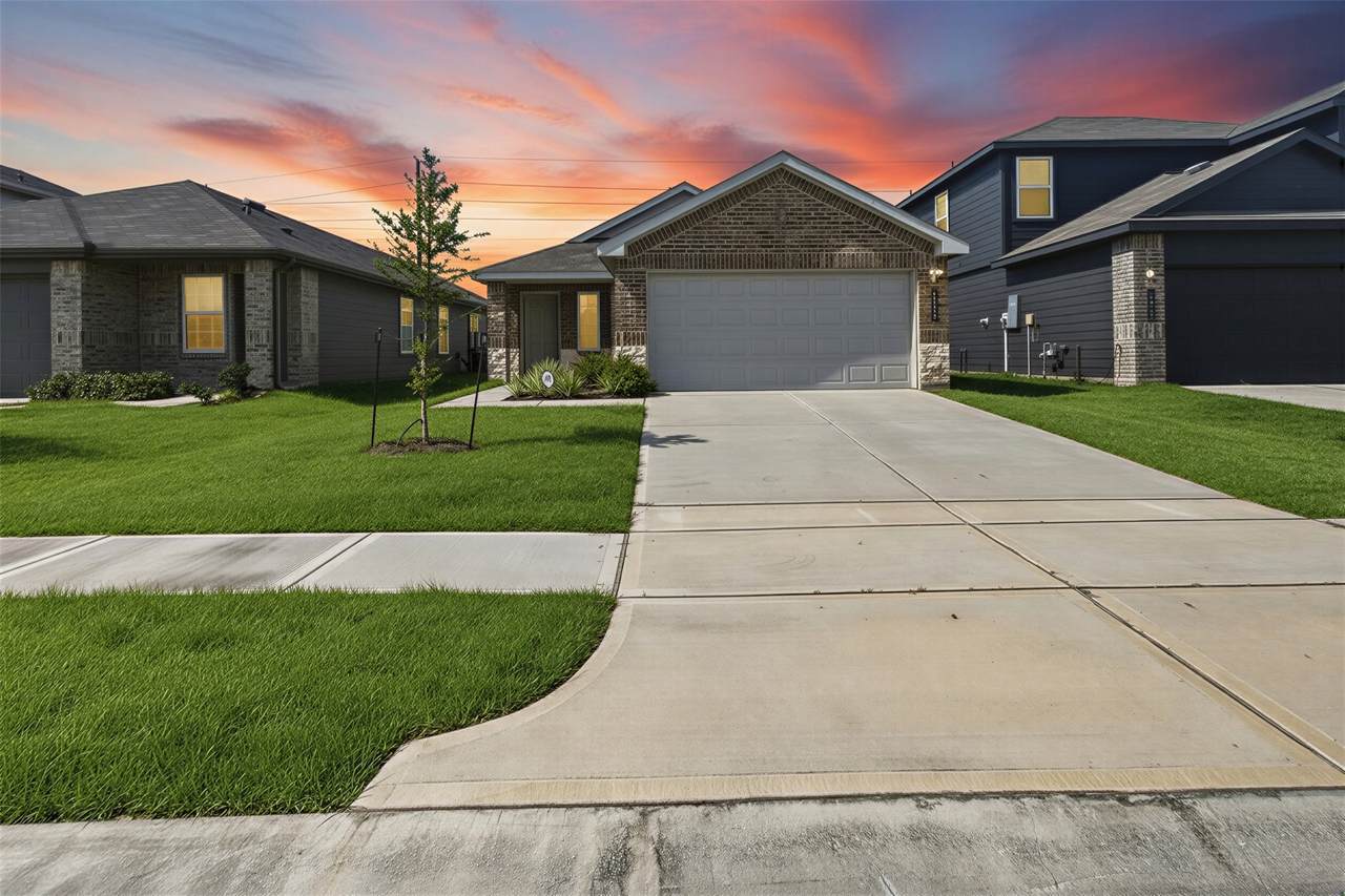 1806 Legacy Hills Drive - Photo 1