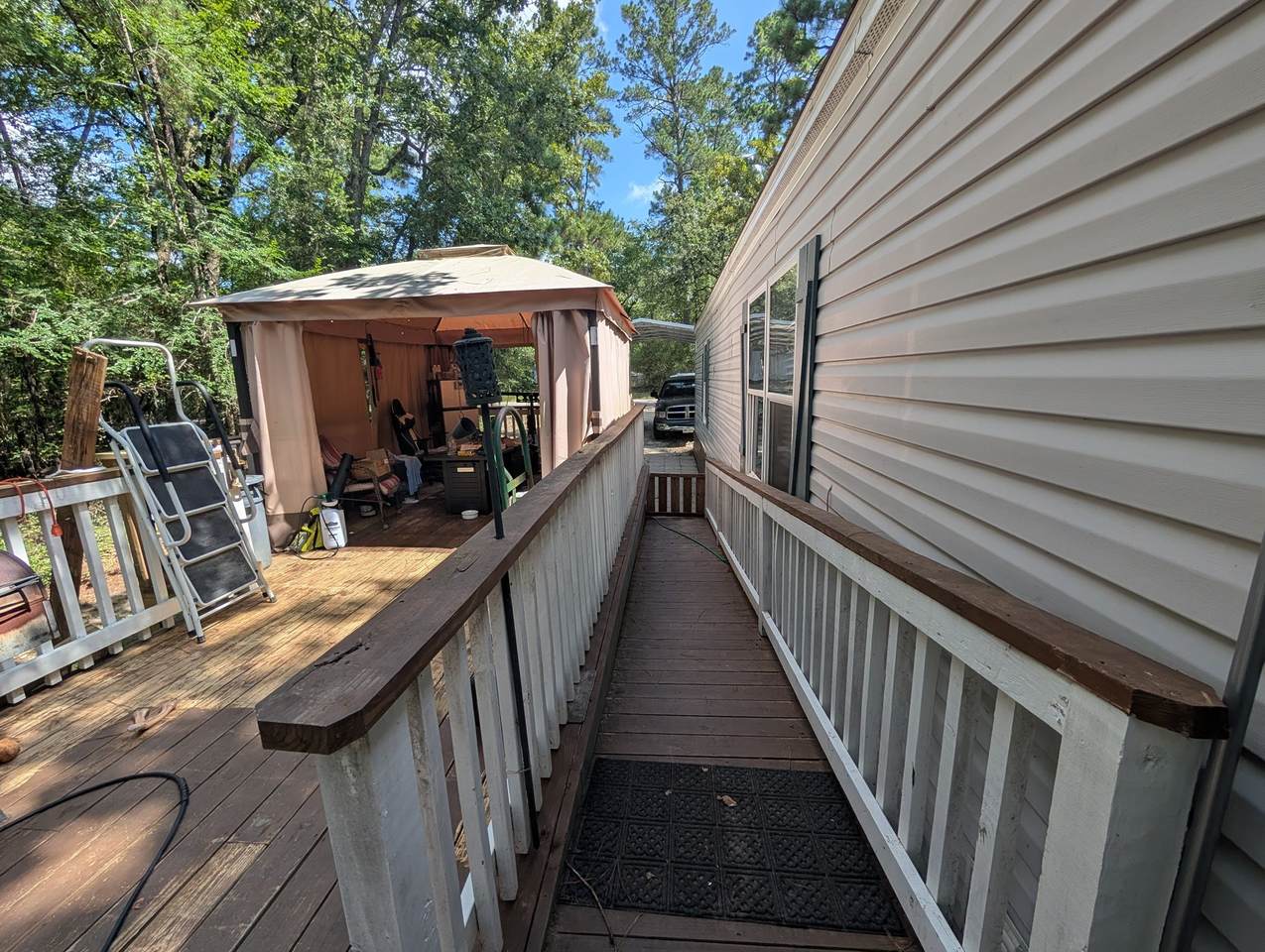 1274 Cardinal Lane - Photo 1
