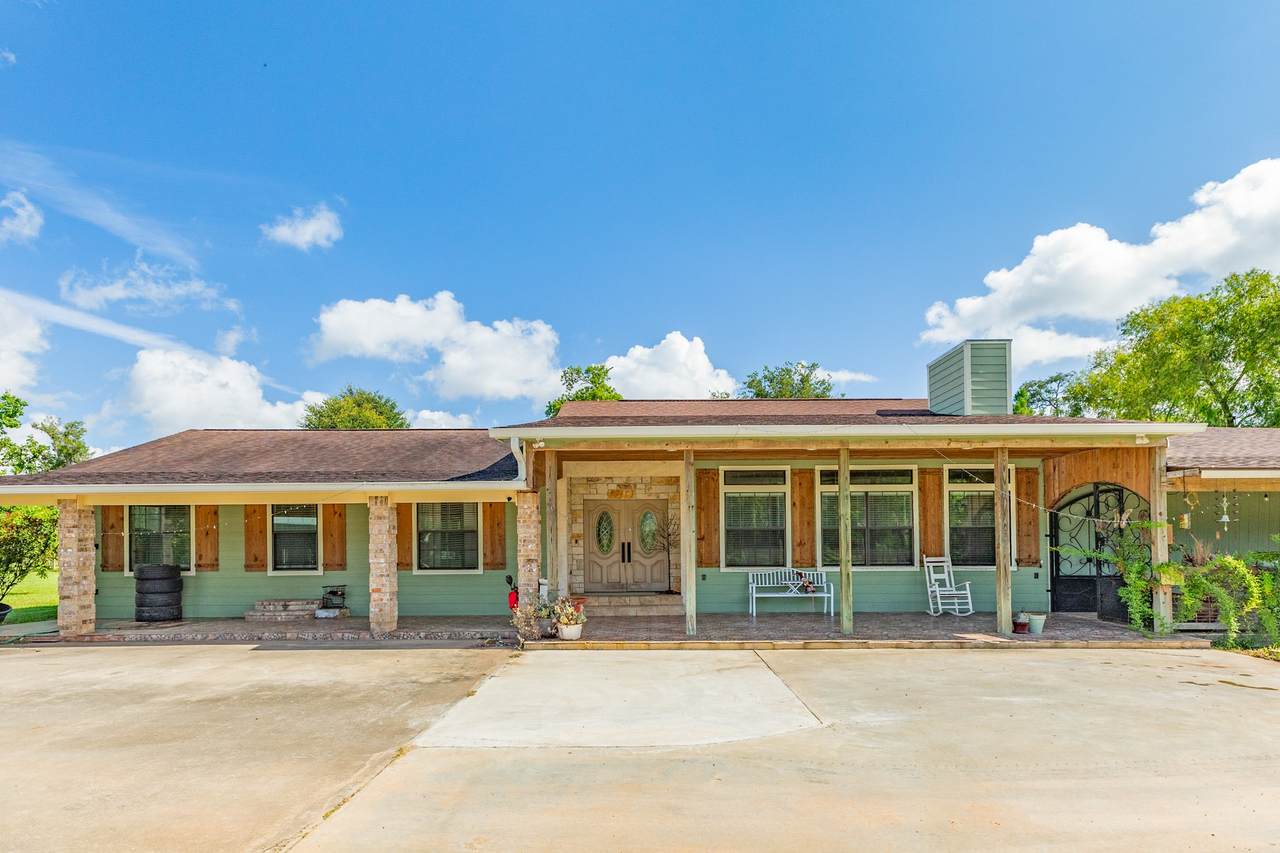 2634 County Road 204 - Photo 1