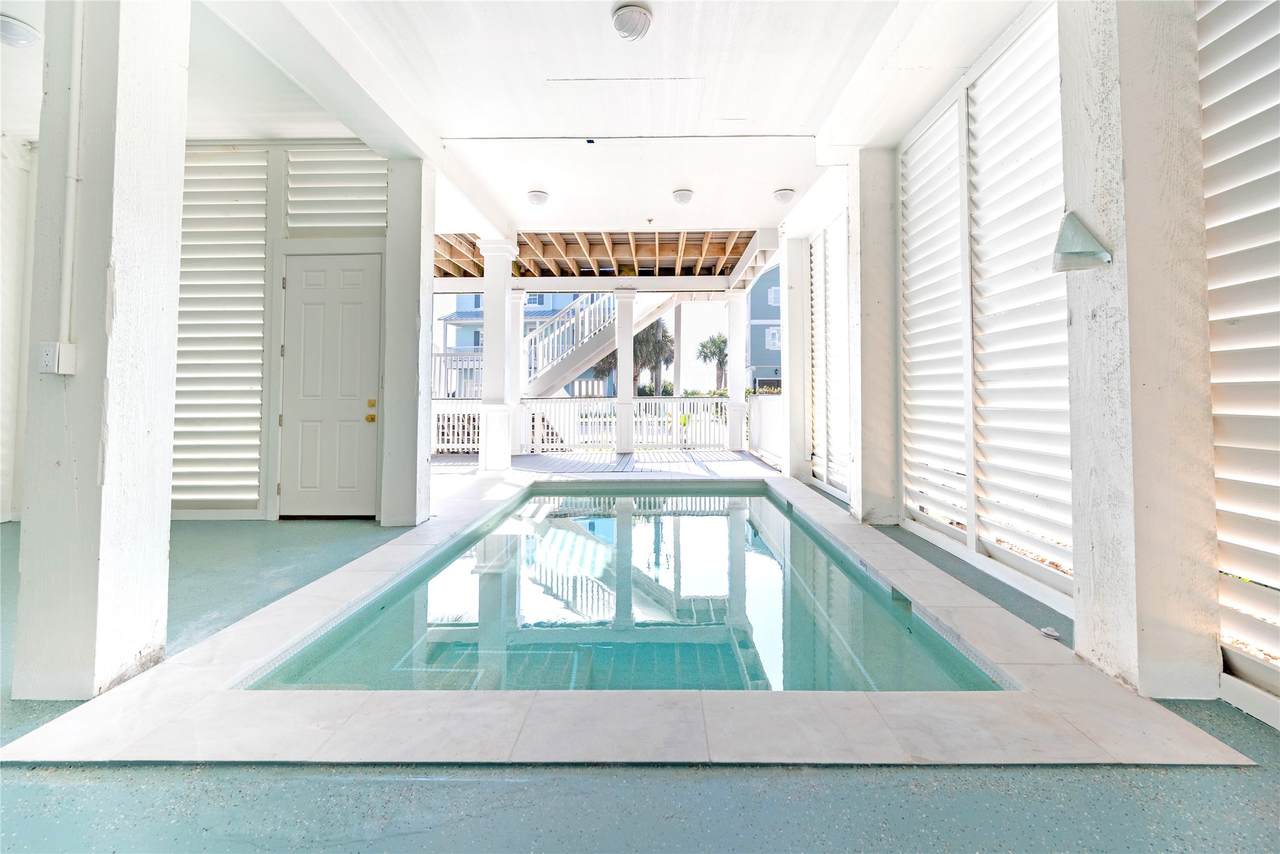 11610 Beachside - Photo 1