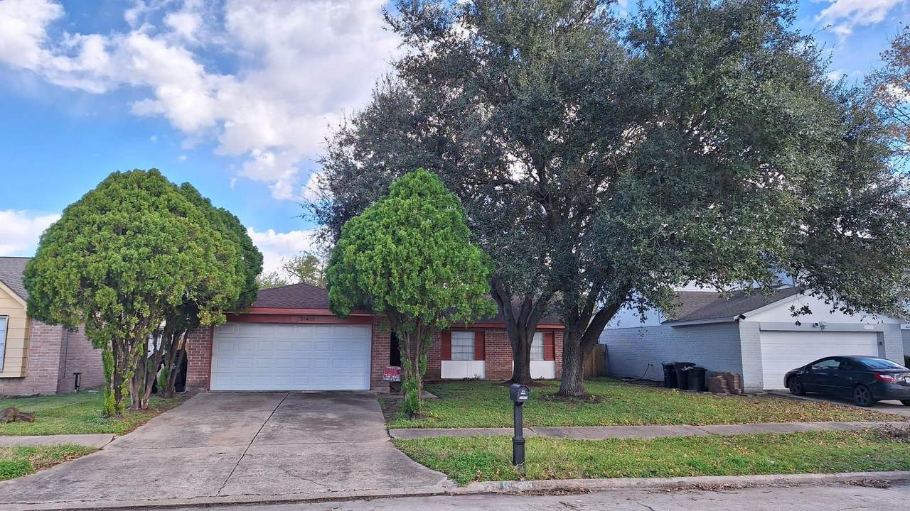 10423 Permian Drive - Photo 1