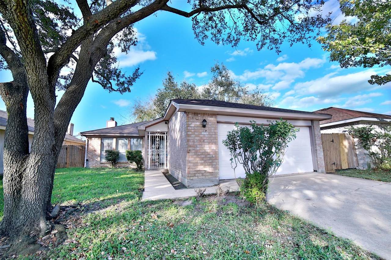 9526 Langdon Lane - Photo 1