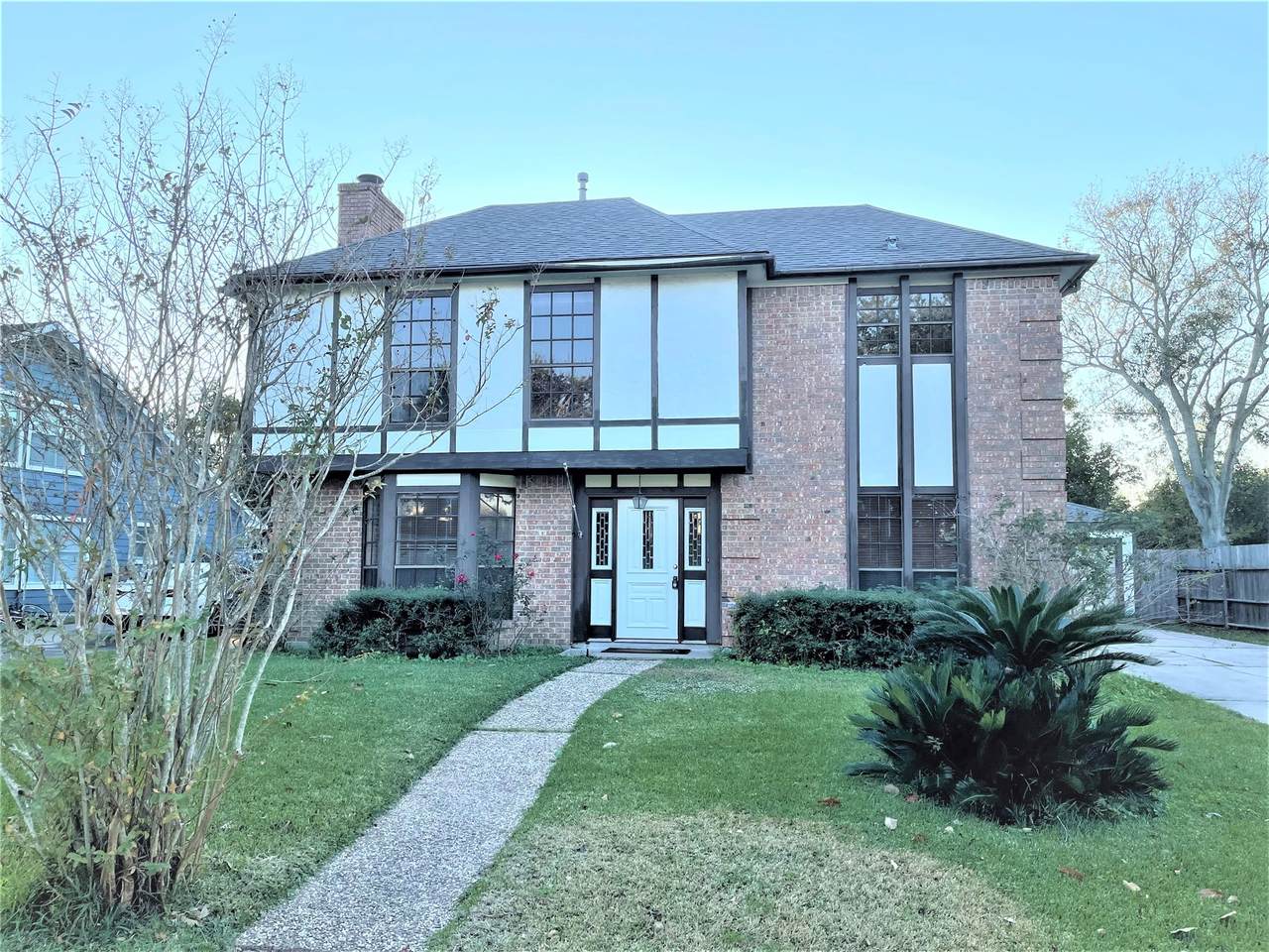 15414 Woodhorn Drive - Photo 1