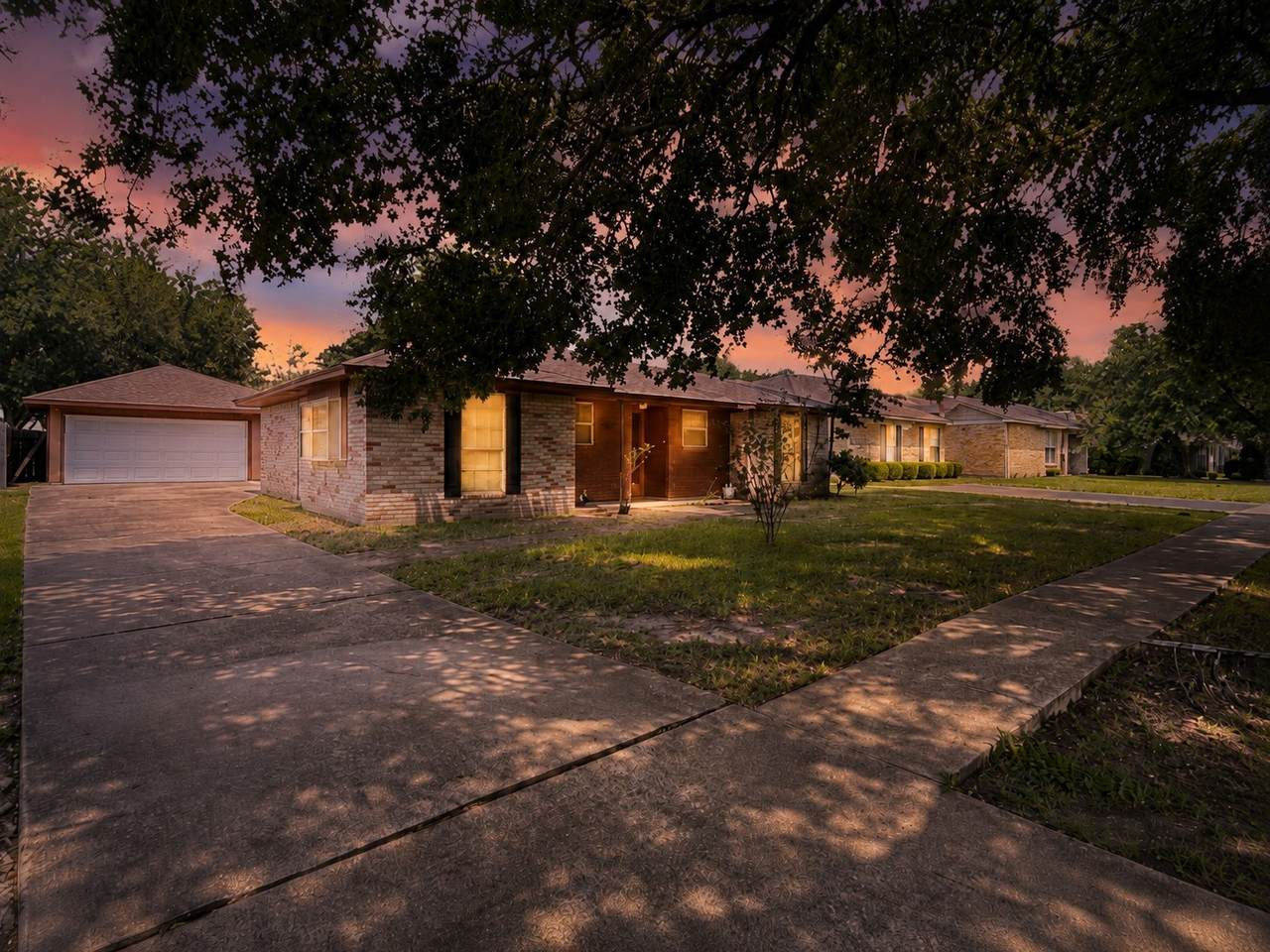 6902 Feather Creek Drive - Photo 1