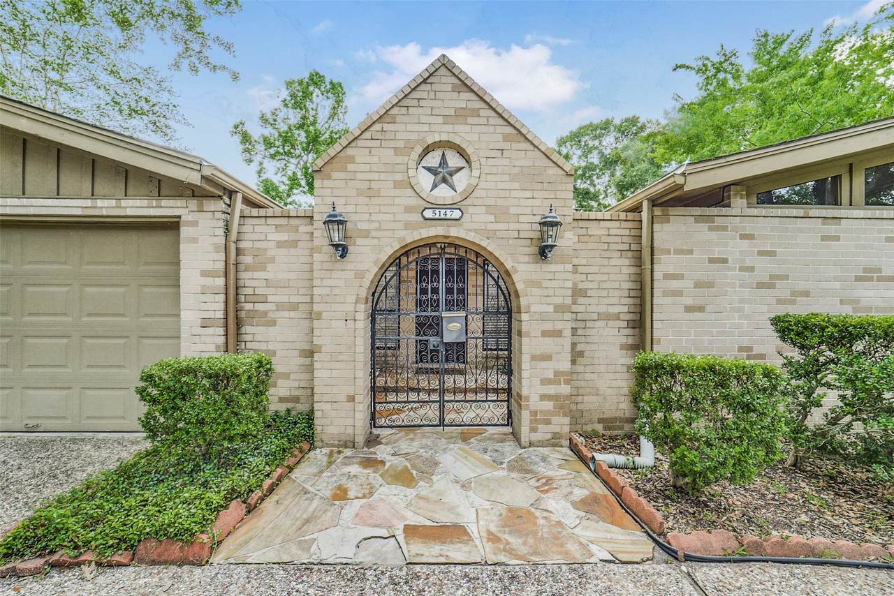 5147 Beechnut Street - Photo 1