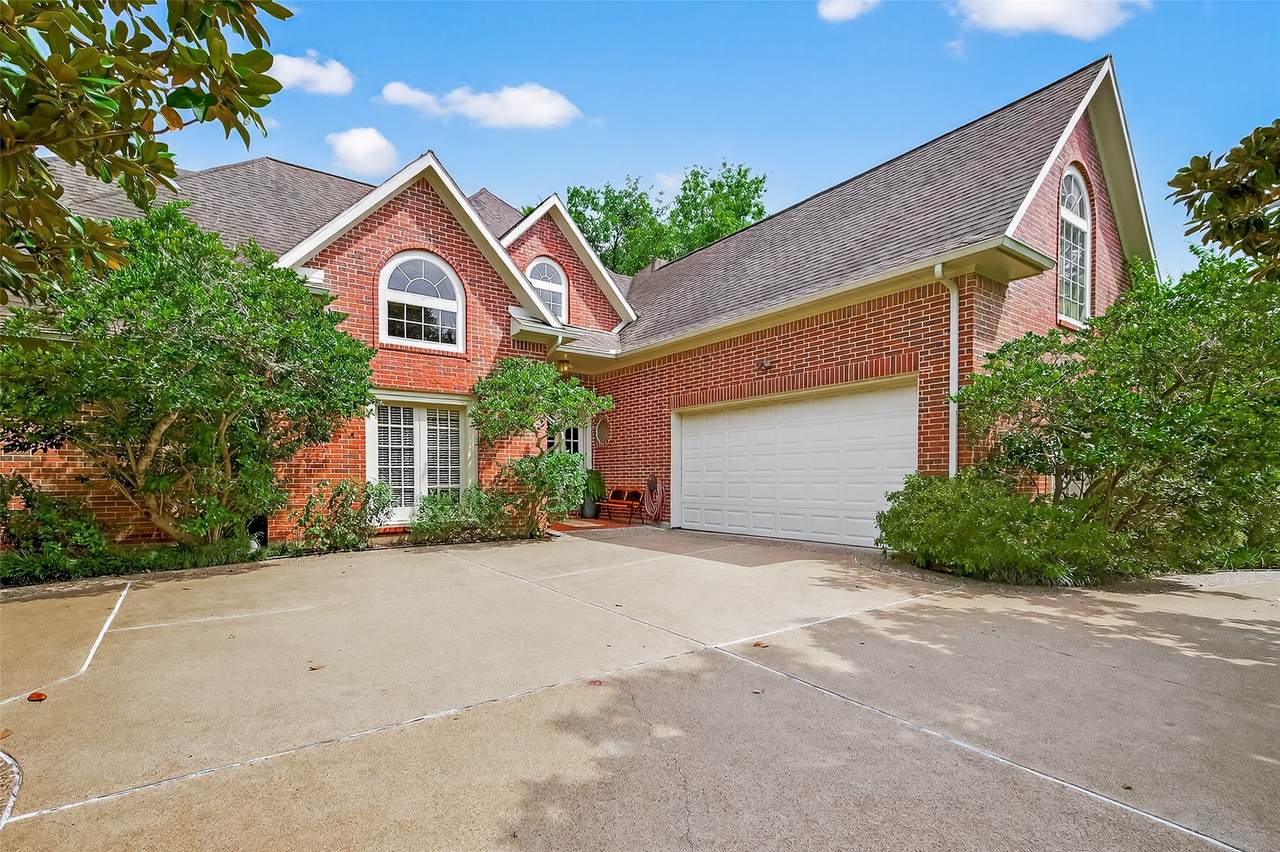 4131 Crow Valley - Photo 1