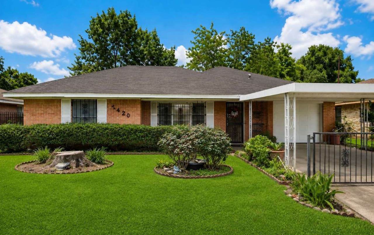 7426 Miley Street - Photo 1