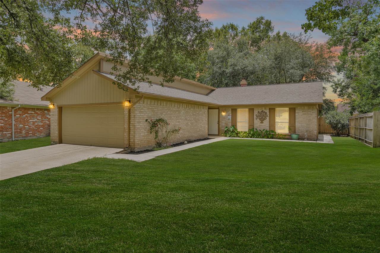 9810 Kiwi Lane - Photo 1