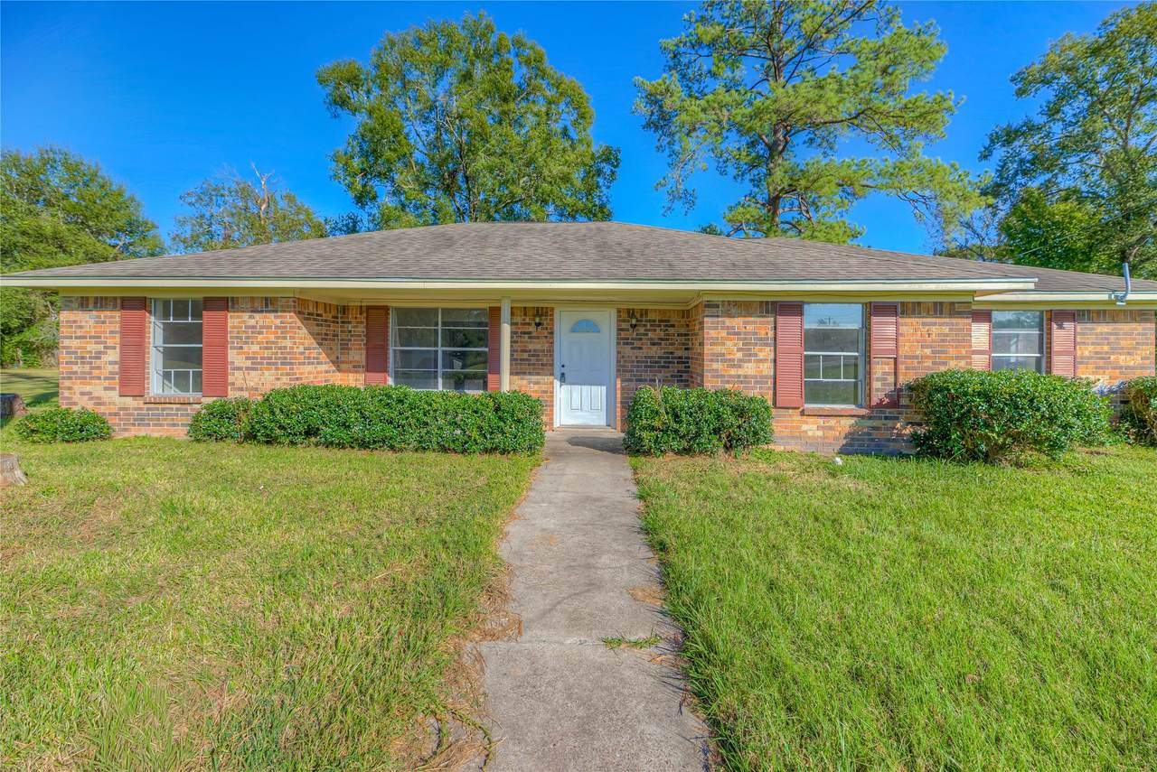 1202 Dunbar Avenue - Photo 1