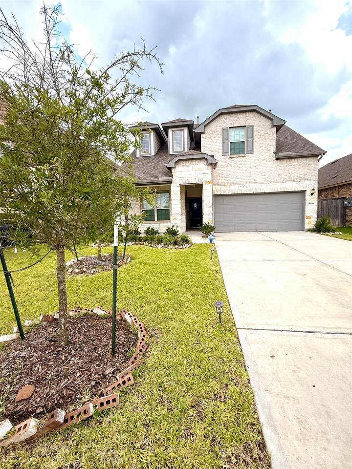 15826 Dove Hollow Drive - Photo 1