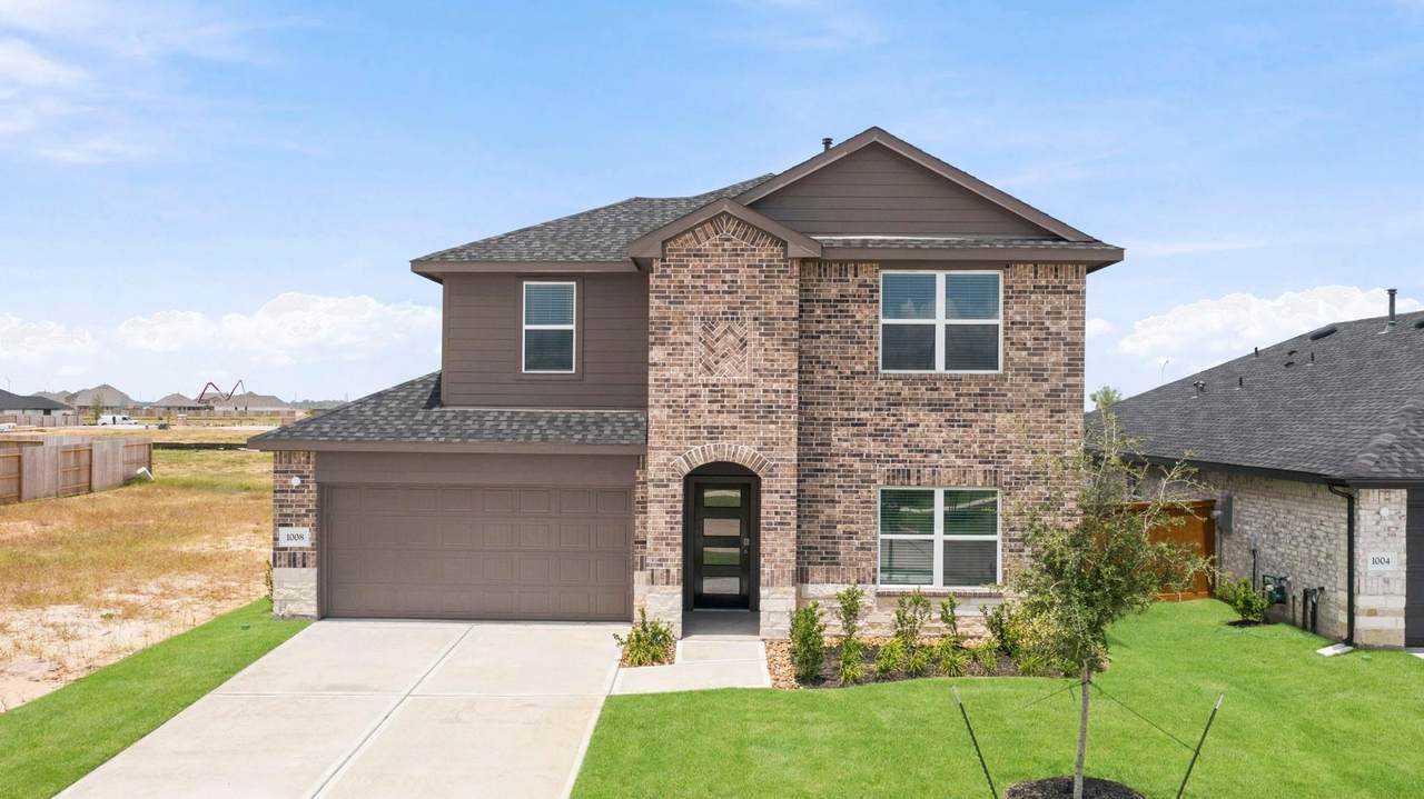 1008 Selene Sky Drive - Photo 1