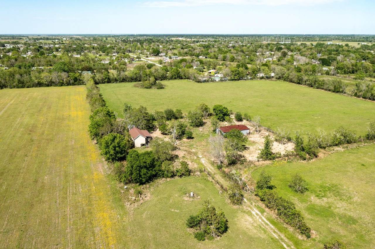 978 County Road 602 - Photo 1