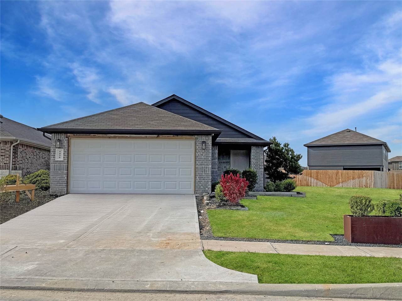 5439 Magnolia Heath Lane - Photo 1