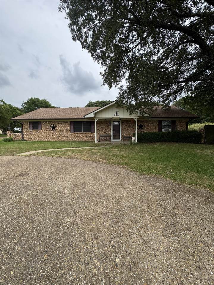636 Kempner Street - Photo 1