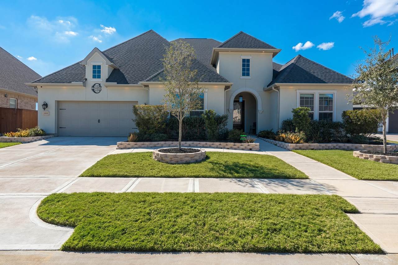 2111 Myrtle Manor Lane - Photo 1