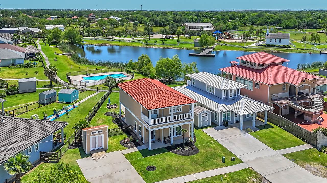 607 29th Street - Photo 1