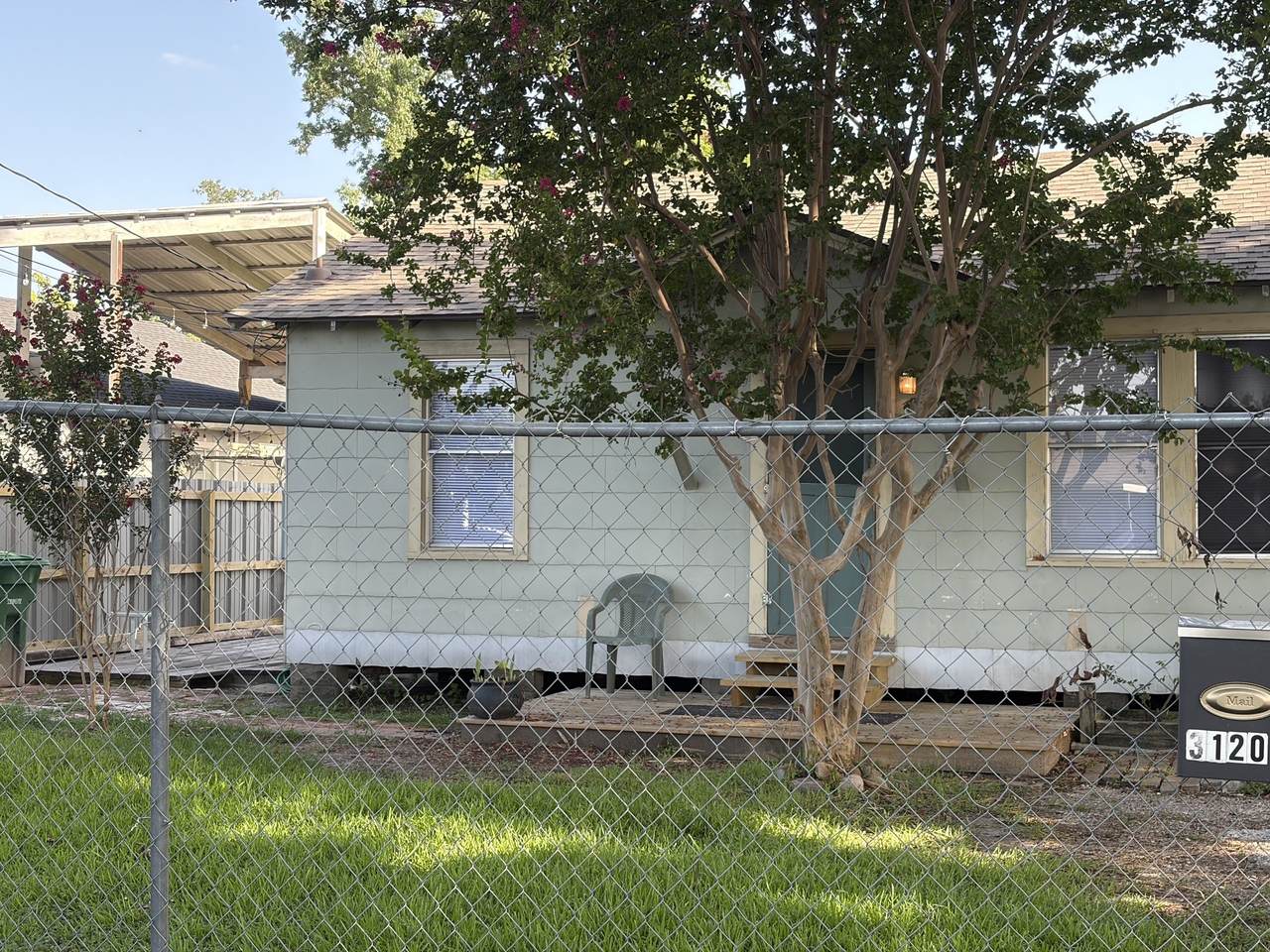 3120 Vintage Street - Photo 1
