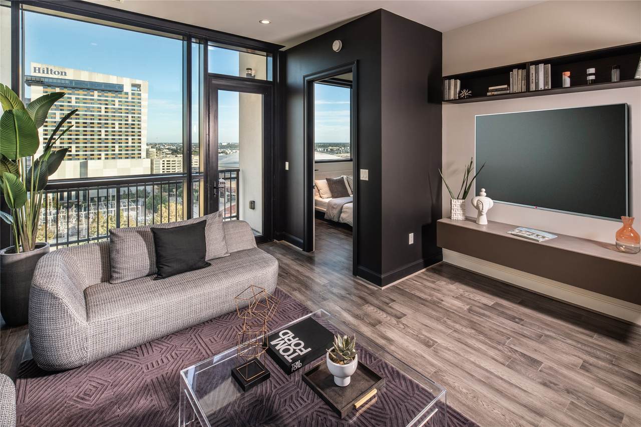 1211 Caroline Street - Photo 1
