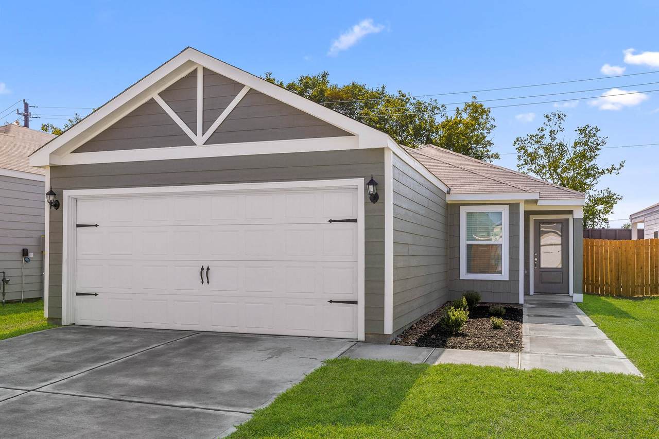 11514 Texas Spring Drive - Photo 1