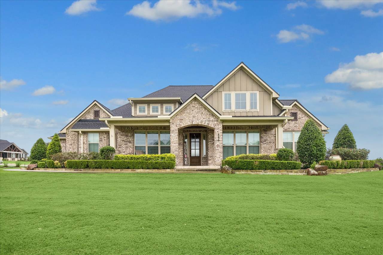 885 Amethyst Drive - Photo 1