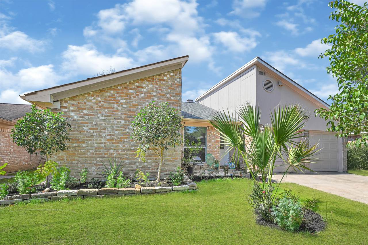 4307 Glennale Drive - Photo 1