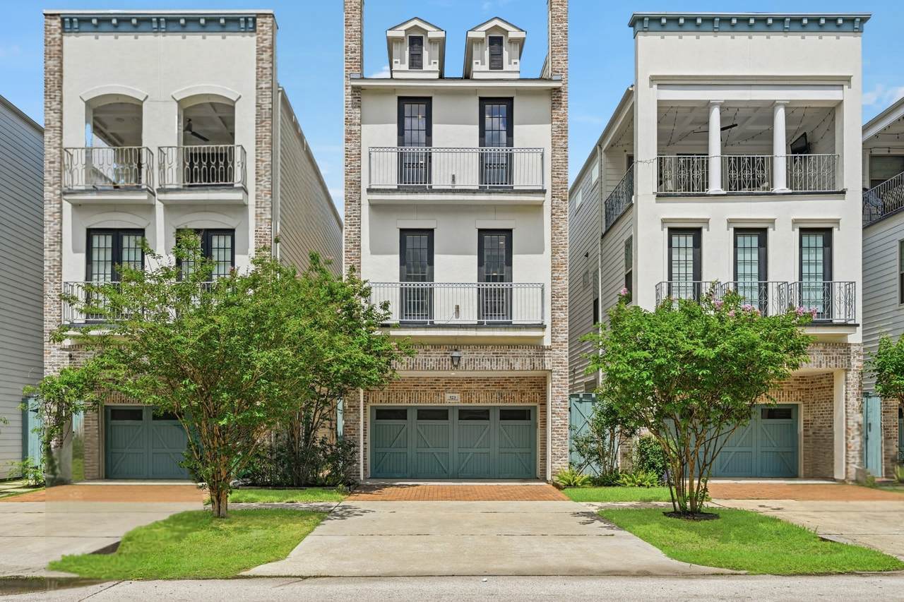 523 25th Street - Photo 1