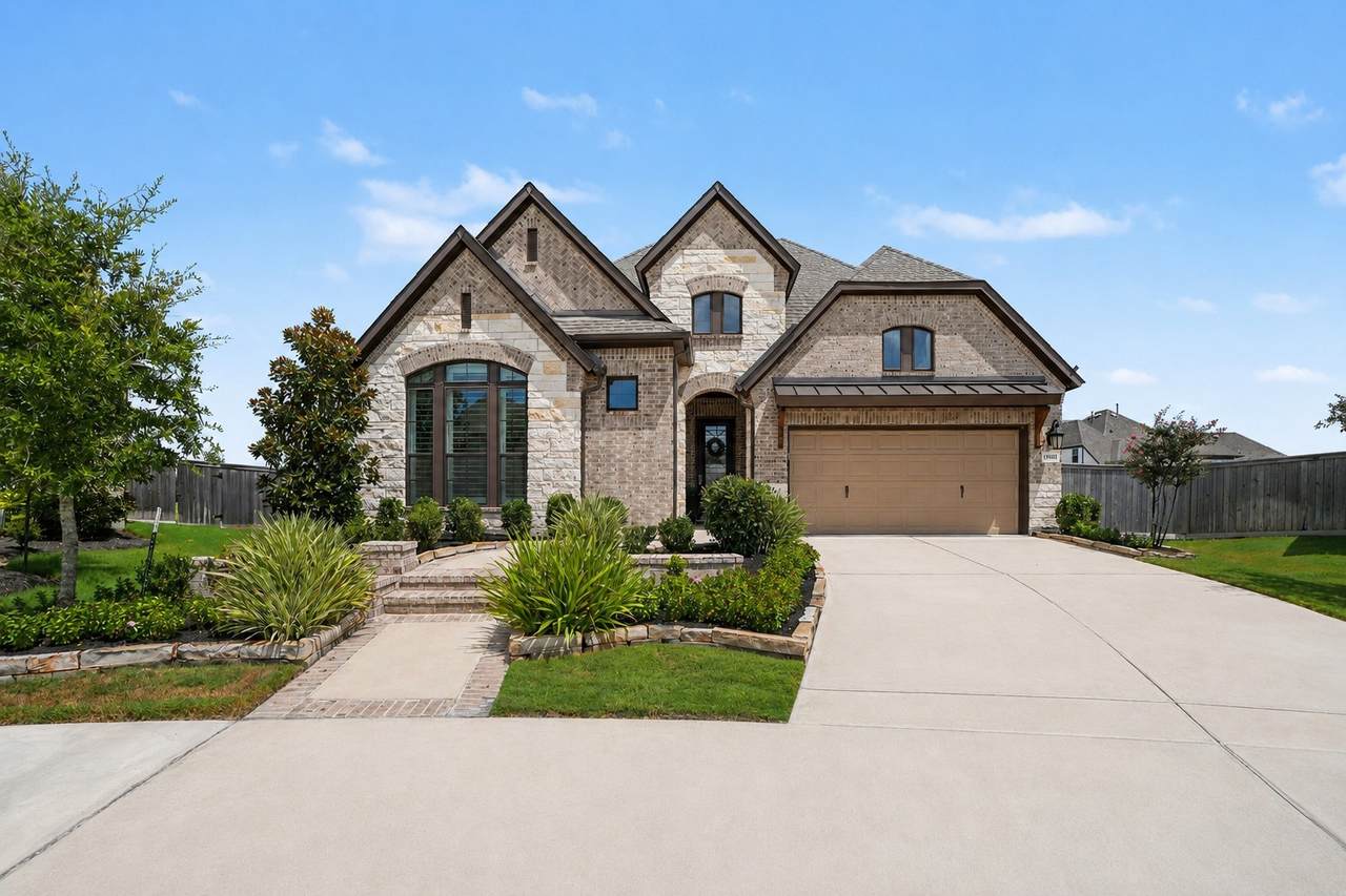 15010 Roadway Rock Court - Photo 1