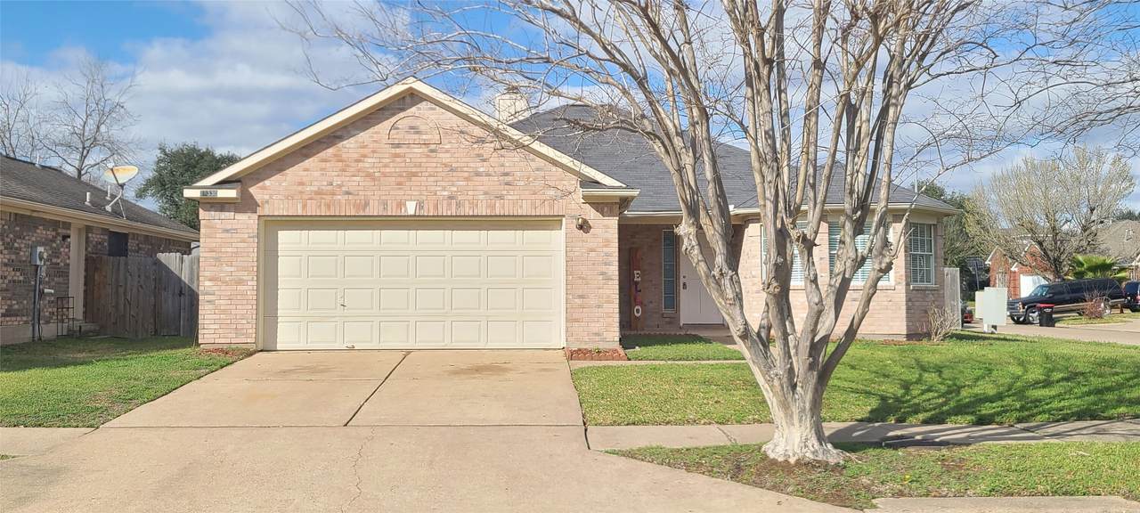 19330 Larissa Drive - Photo 1