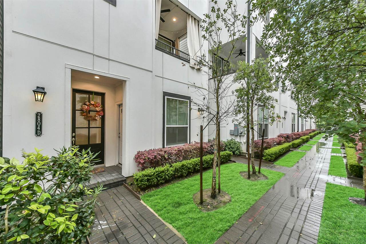 2804 Grand Fountains Drive - Photo 1