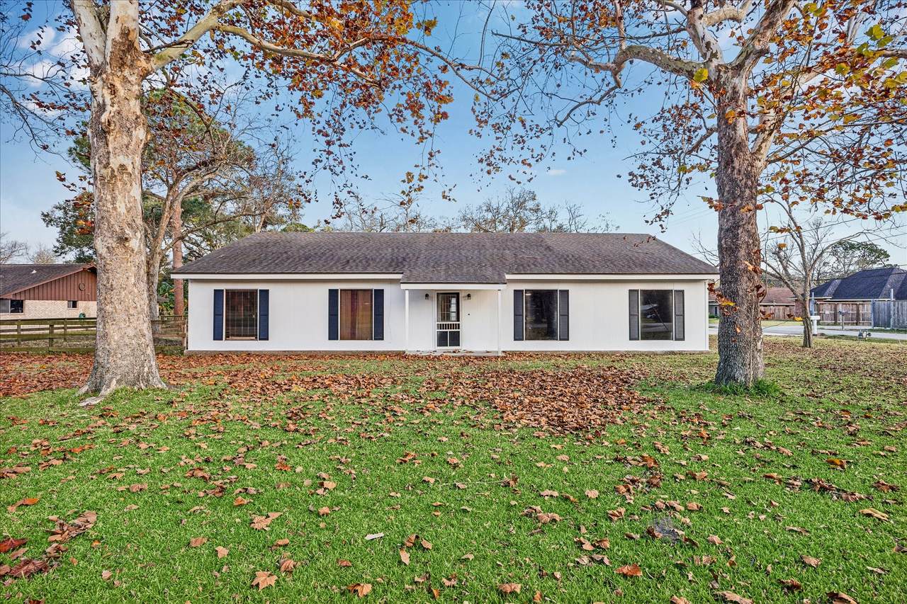 11910 11th Street - Photo 1