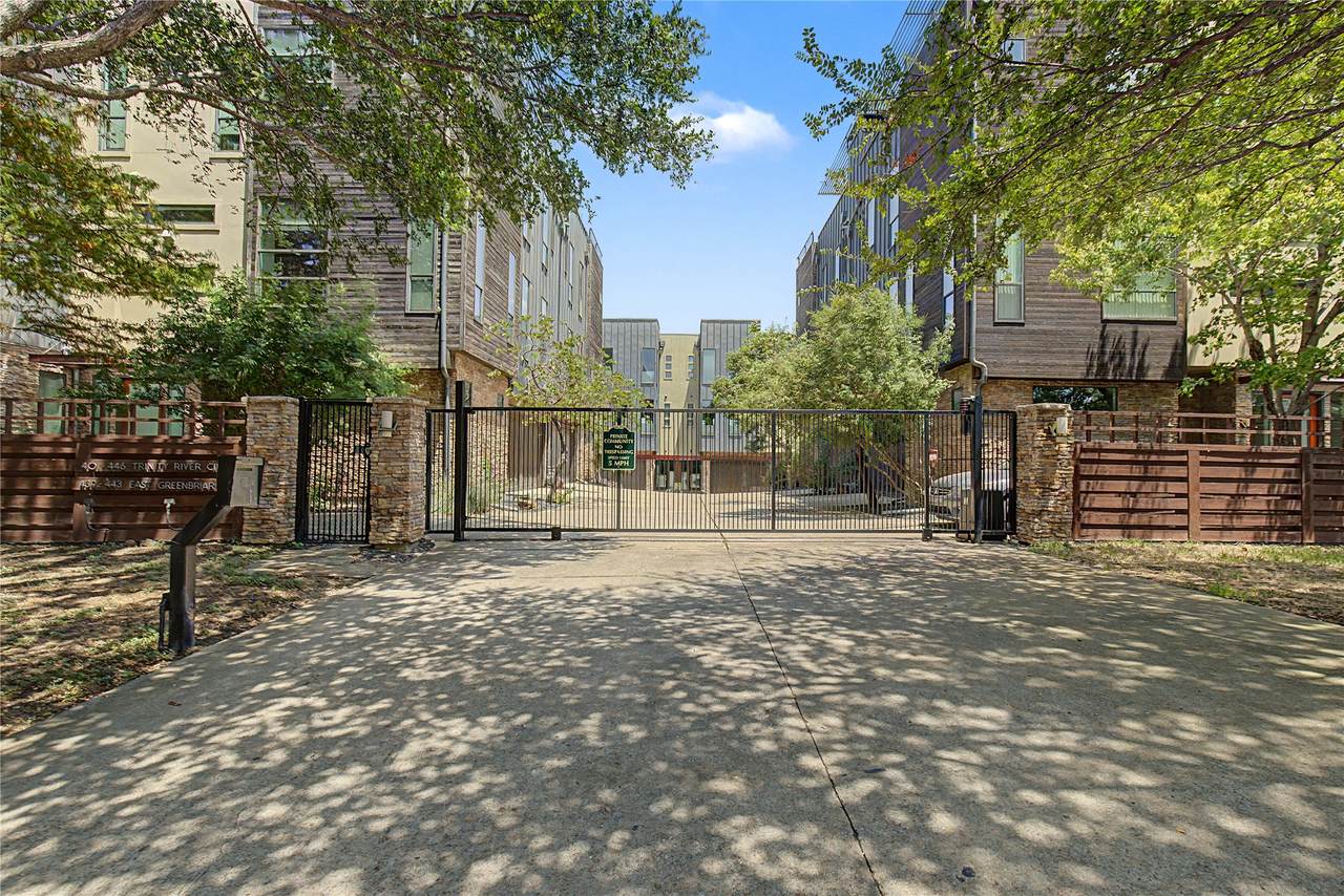 432 Trinity River Circle - Photo 1