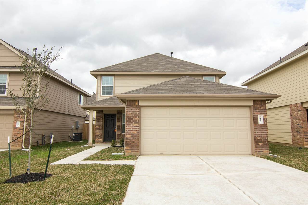24238 Ravenna Oaks Court - Photo 1