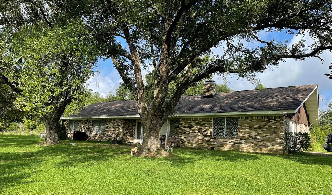 2301 State Highway 19 - Photo 1