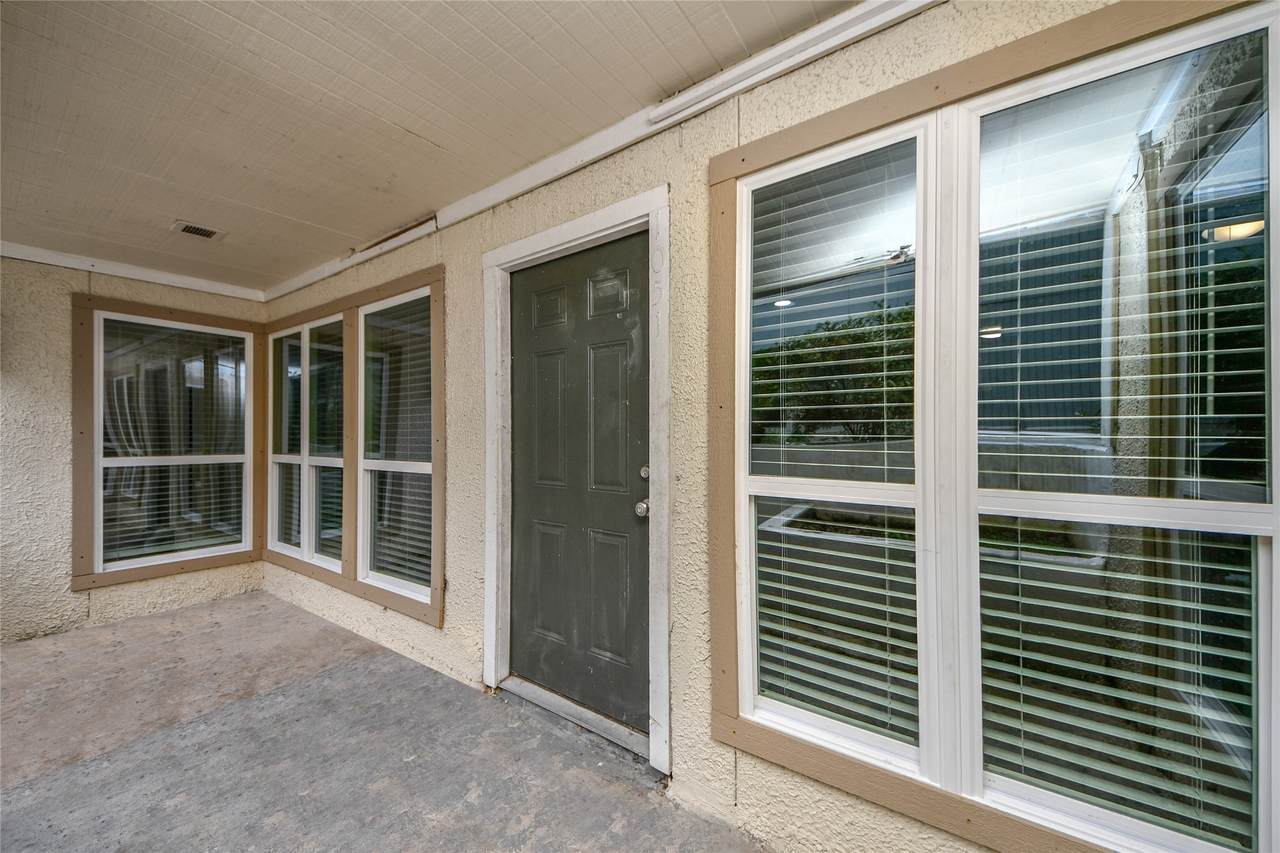 781 Country Place Drive - Photo 1